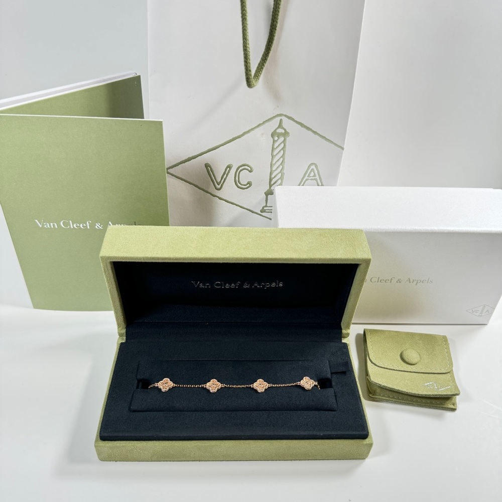 Van Cleef and Arpels Sweet Alhambra Bracelet Rose Gold Authentic
